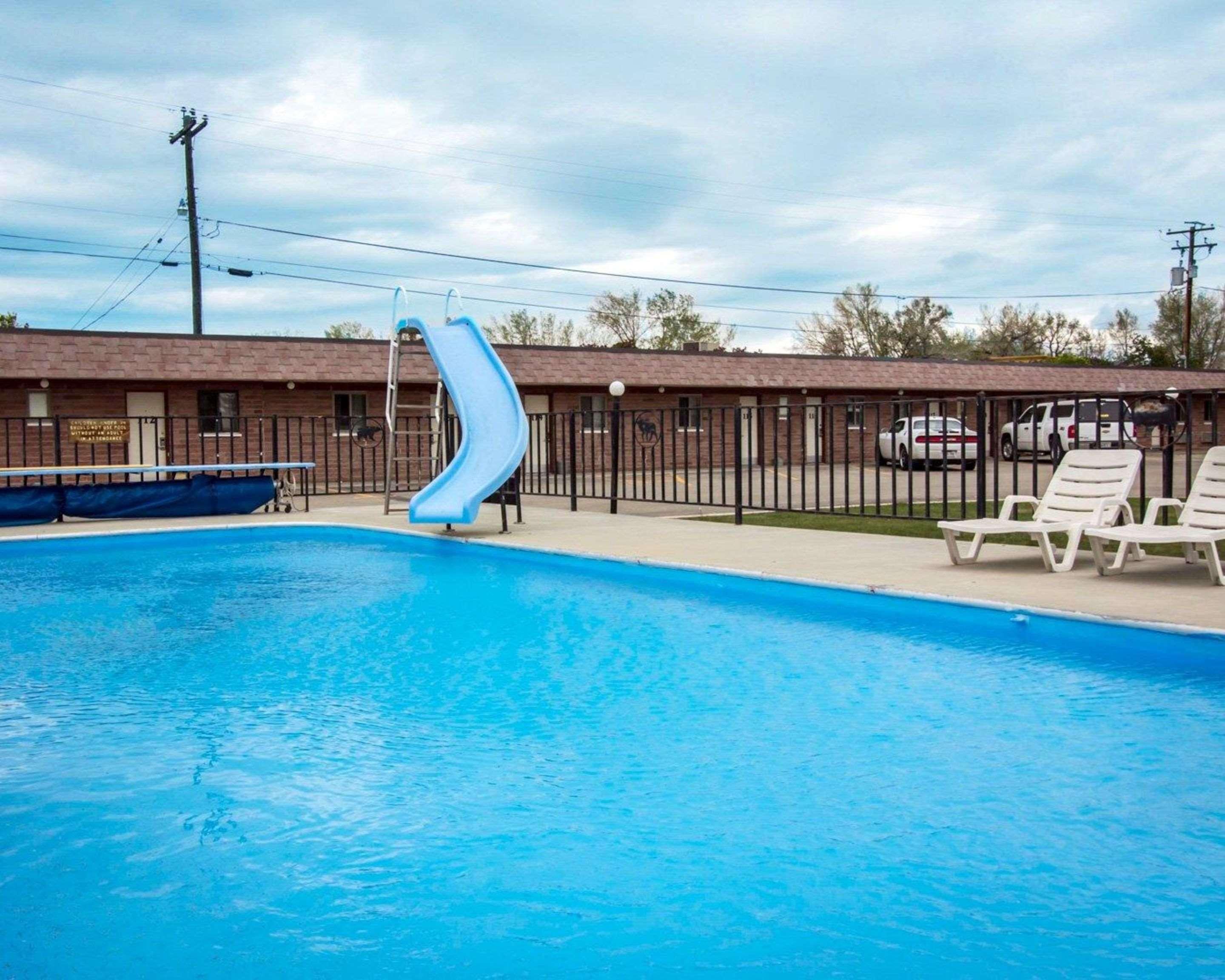 Rodeway Inn Buffalo Dış mekan fotoğraf