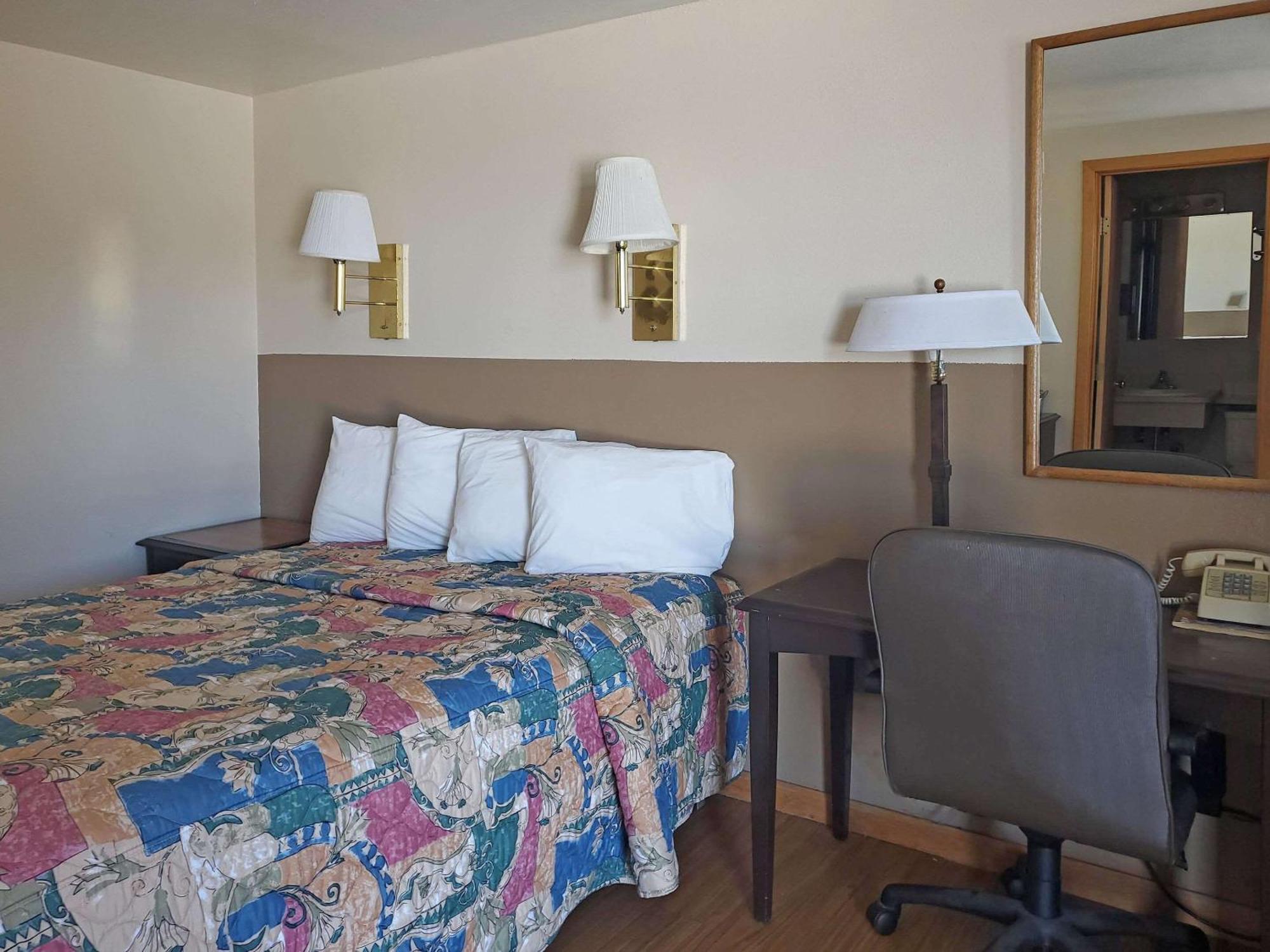 Rodeway Inn Buffalo Dış mekan fotoğraf